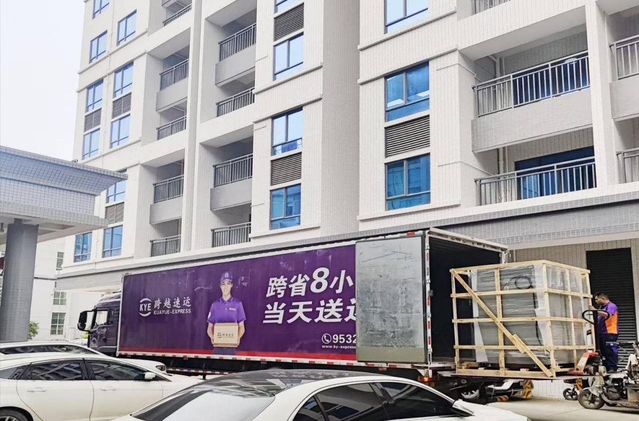 500L快速温度变化试验箱出货.